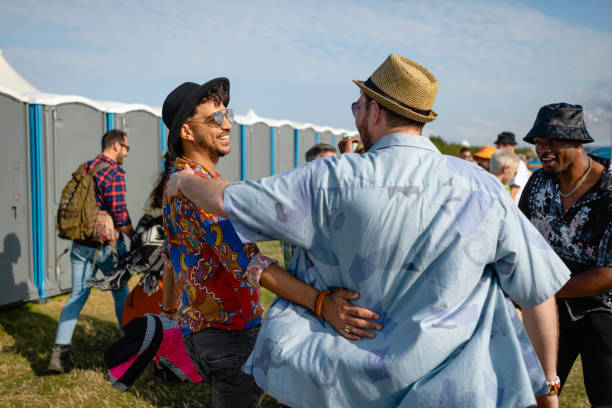 Best Wedding porta potty rental  in London, OH